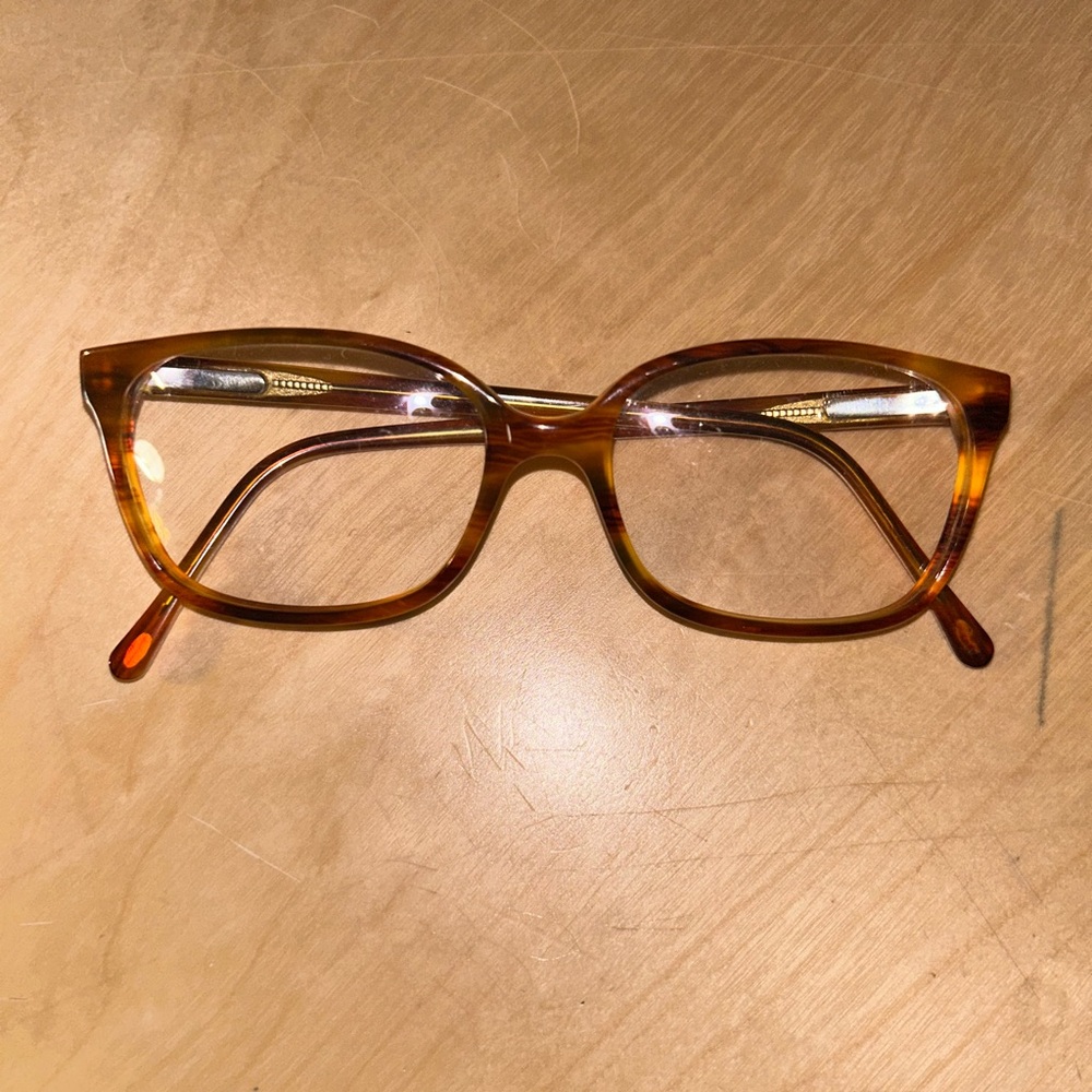 Nikon tortoise glasses